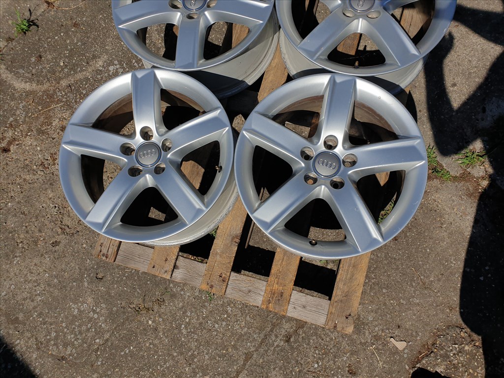 17" 5x112 Audi A4 B8 2. kép
