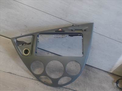 FORD FOCUS 98-04 Középkonzol keret