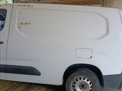 Opel Combo E, Citroen Berlingo 3, Peugeot Partner 3 bal hátsó sárvédő