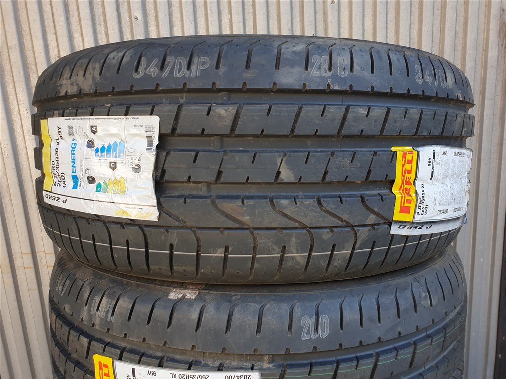  265/35 20 Pirelli P Zero TM 2. kép