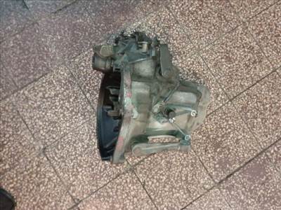 Peugeot 206 Váltó (Mechanikus) *153917*