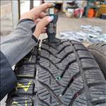 225/60 R17 Lassa téli gumi 35000ft a 2db/222/