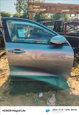Kia Niro I Jobb első ajtó