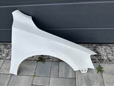Volkswagen Jetta V 2010- 5C6 jobb elso sarvedo 