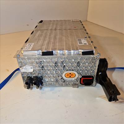 Audi Q5 (FYB) 55 TFSi e Quattro 367 LE hybrid akkumulátor  80a915100j 80a915100k