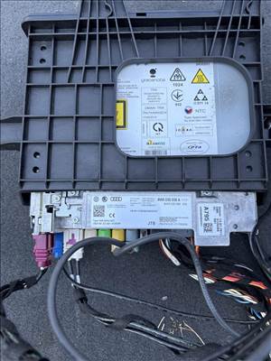 Audi A4, B9, A5 Navigációs fejegység, NAVI 8w5035036a 8w5035036034