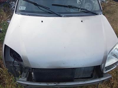 Suzuki Ignis motorháztető ZU1