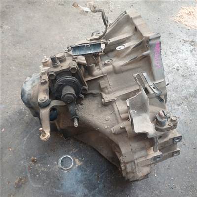 TOYOTA YARIS VERSO 00-05 Sebességváltó. benzines manuális