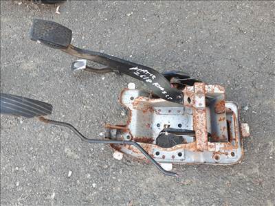 Daewoo Matiz 2000 , 0.8 pedálsor 
