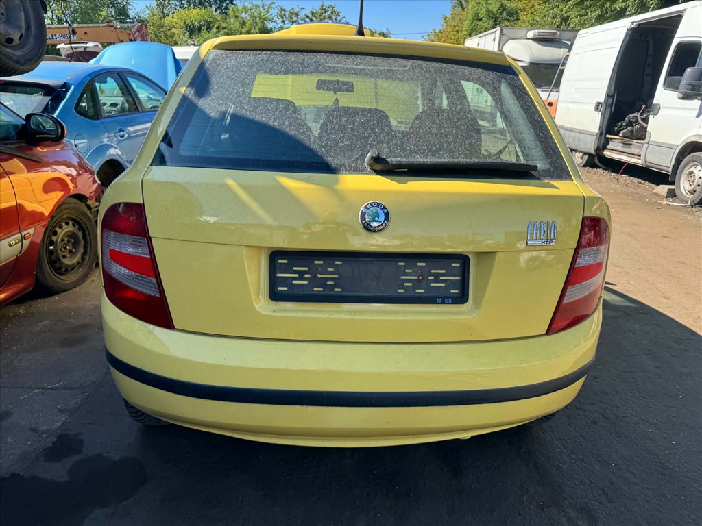 Skoda Fabia I 1.2 -BME- bontott alkatrészei 3. kép