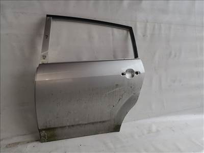 Toyota Corolla Verso (AR10) ajtó bal hátsó