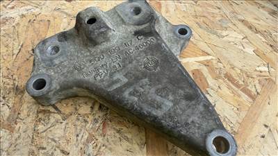 Váltótartó bak - Audi A3 8V 1.4 TFSI 5Q0 199 117 C