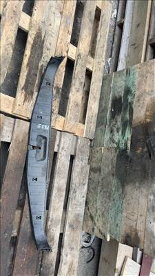 Csomagtérajtó burkolat alsó - BMW X3 E83 1.5 51 47 7 049 045