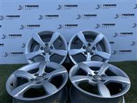 5x100 15" Audi A1 gyári alufelni 6Jx15h2 ET29