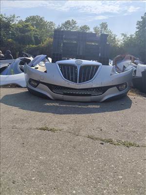 Lancia Delta III első lökhárító 