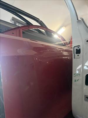Audi A3 (8Y) bal első ajtó  8y3831051