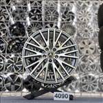 Mercedes 18 gyári alufelni felni, 5x11, A177, CLA A  B osztály  (4090)