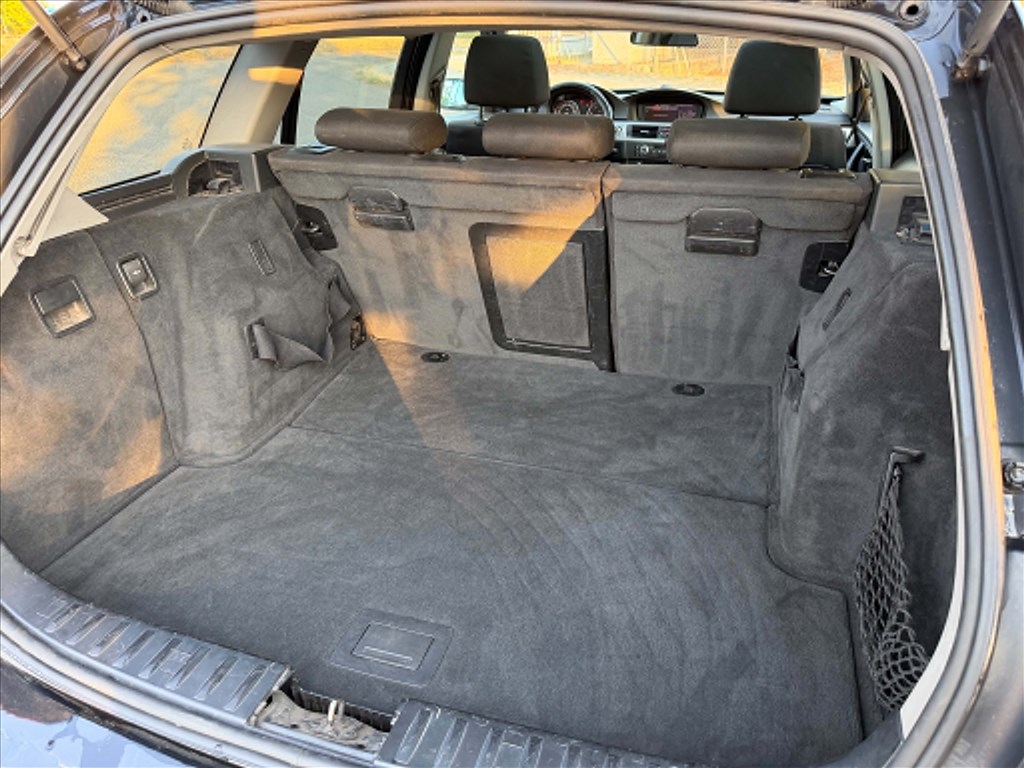 Eladó BMW 330xd (2993 cm³, 231 PS) (E90, E91, E92, E93) 5. kép