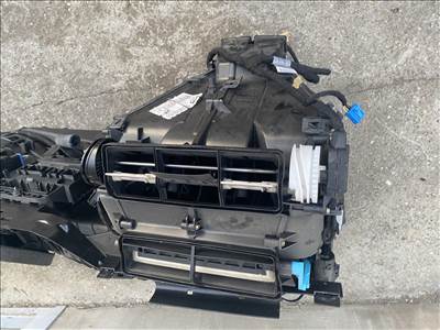 Volkswagen Golf V 2.0 TDI Futesbox