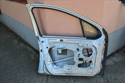 Peugeot 207, 207 SW bal első ajtó! Színkód: EZRC