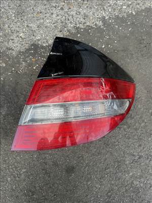 Mercedes C-osztály W203 Hátsó lámpa a2038205264