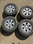  16" használt Gyári alufelni, rajta 255/70 használt BFGoodrich nyári gumi gumi 
