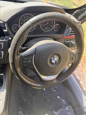BMW F30/F31 multifunkciós sportkormány