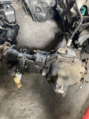 Toyota Hilux (N140/E150/E160/E170) differenciálmű 