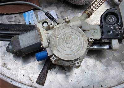 Mini Hatch R50/R53 Bal első ablakemelő motor 