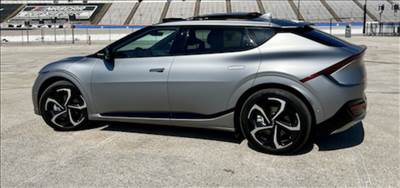 Kia EV6 bontott alkatrészei