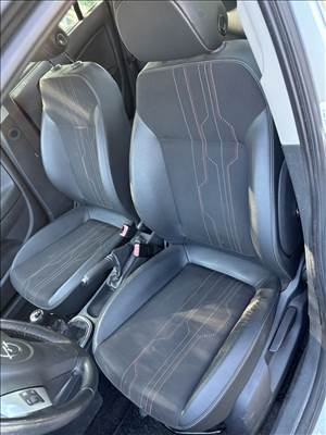 Opel Corsa D komplett félbőr belső, fűthető ülés