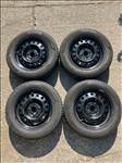 4x100 lyukosztású 15" használt lemezfelni, rajta 185/65 használt Hankook téli gumi + TPMS