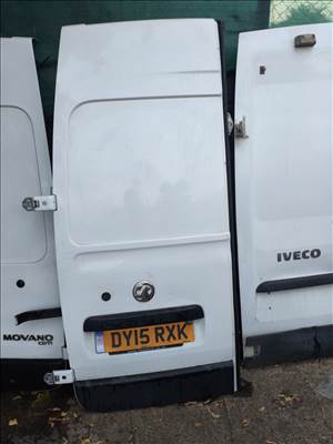 Renault Master bal hátsó ajtó 