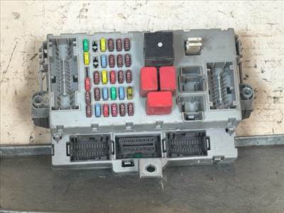 Fiat Ducato III Biztosítéktábla Utastér *161556* 406626
