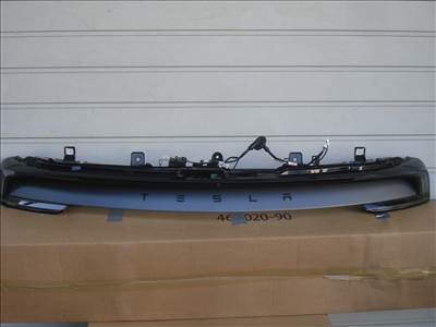 Tesla Model Y Juniper hátsó Led Lámpasor + Kamera 017733-00 2024-től