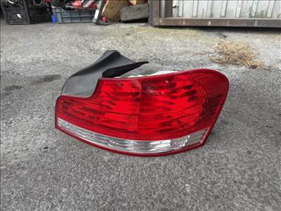 BMW 1-es sorozat E81, E82, E87, E88 hátsó lámpa 6924520