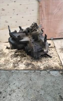RENAULT CLIO 98-01 Sebességváltó. benzines manuális