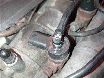 Opel Astra H 1.9 CDTI Porlasztó (1 db) *169586* 0445110159