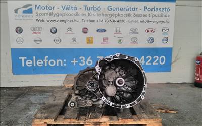 Volvo BG9R-7002 JCD bontott váltó