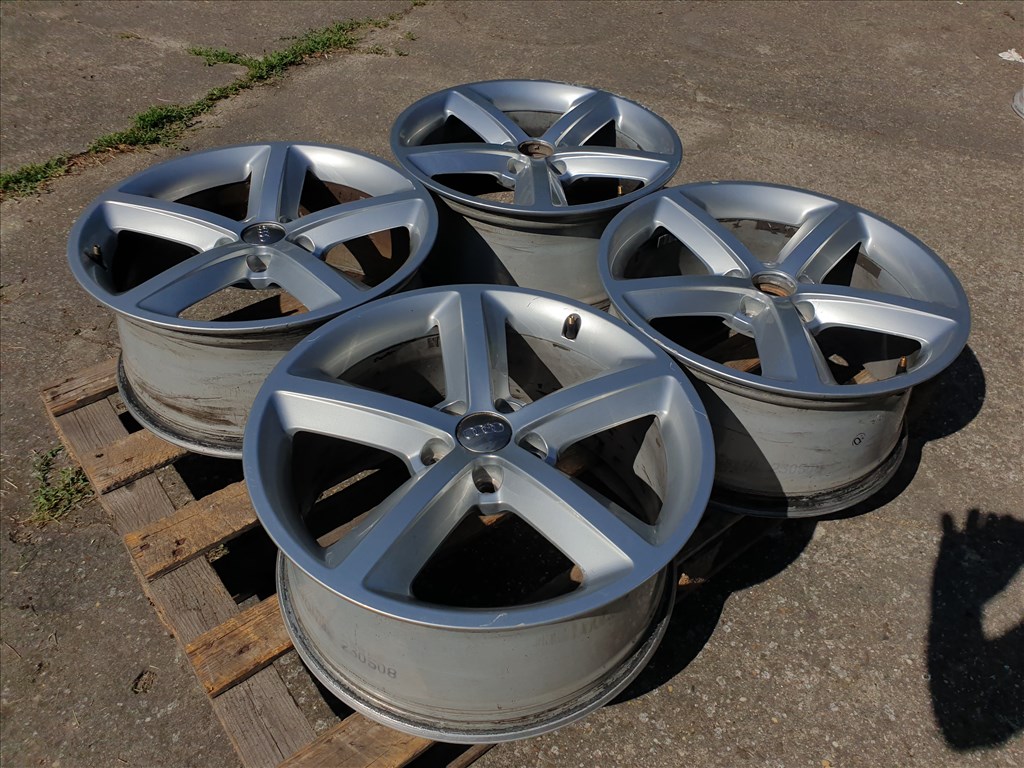 18" 5x112 Audi A4 B8 S-line 5. kép