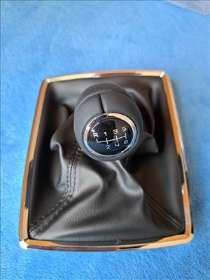 Mercedes váltógomb szoknyával manuál W204 W212 