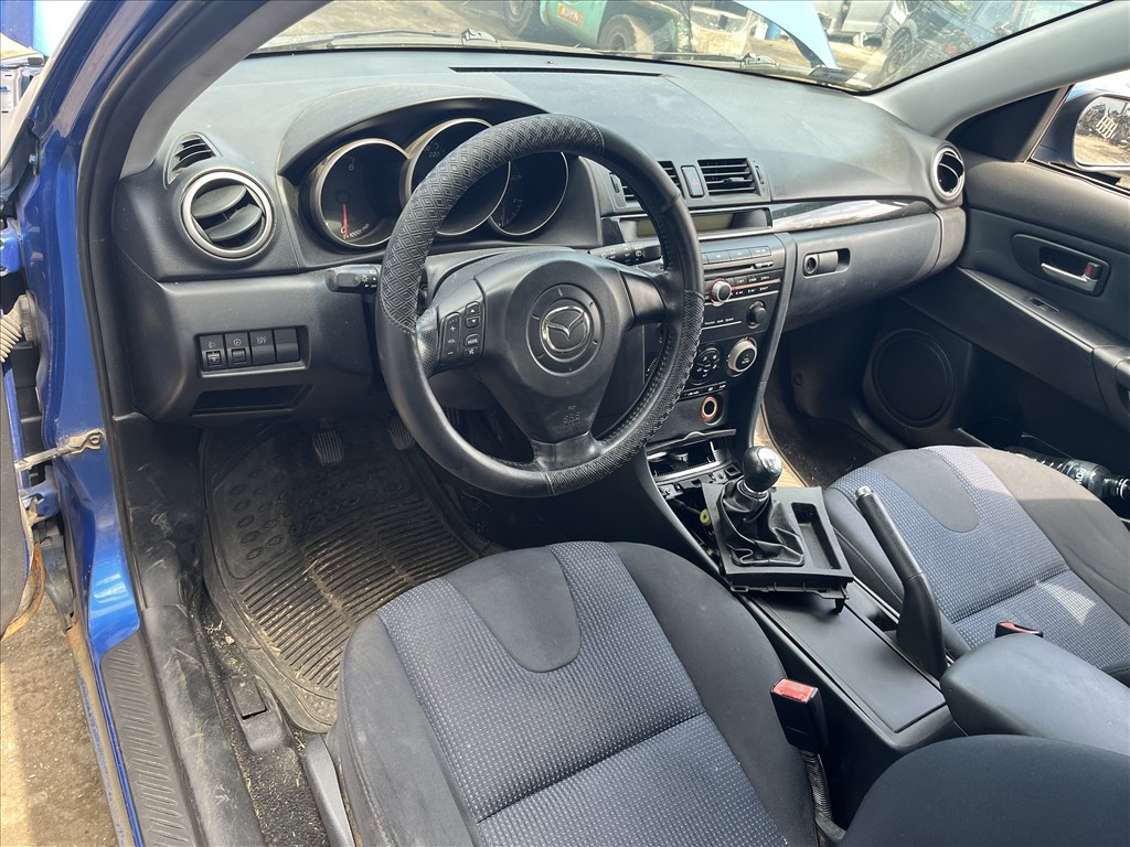 Mazda 3 (BK) 1.6D bontott alkatrészei 3. kép