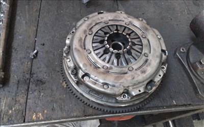 BMW 116 F20, F21 kettős tömegű lendkerék N47D16U1 