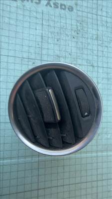 Műszerfal szellőzőrács - Seat Exeo 2.0 TDI 3R0 820 902