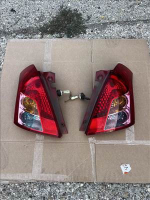 Suzuki Swift hátsó lámpa 