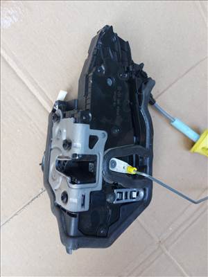 BMW 3-as, G20, G21, 4-es, G22, G23, 1-es, F40, 2-es, F44, G42 jobb első ajtózár  9451628