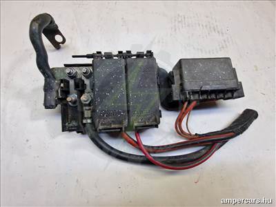 VW FOX (5Z1, 5Z3) Biztosítéktábla Motortér (2005–2009) 5Z0937548C