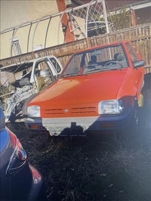 Nissan Micra II bontásra egyben eladó