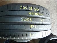 2db 245/3520" használt Michelin nyári gumi eladó.