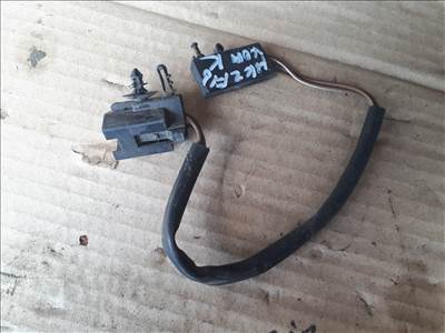 Ford Mondeo Mk2 kombi csomagtérajtó mikrokapcsoló 91AG 14 018 BC 91ag14018bc